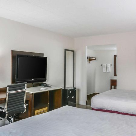 Rodeway Inn Milford Exterior foto