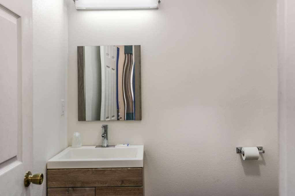 Rodeway Inn Milford Habitación foto